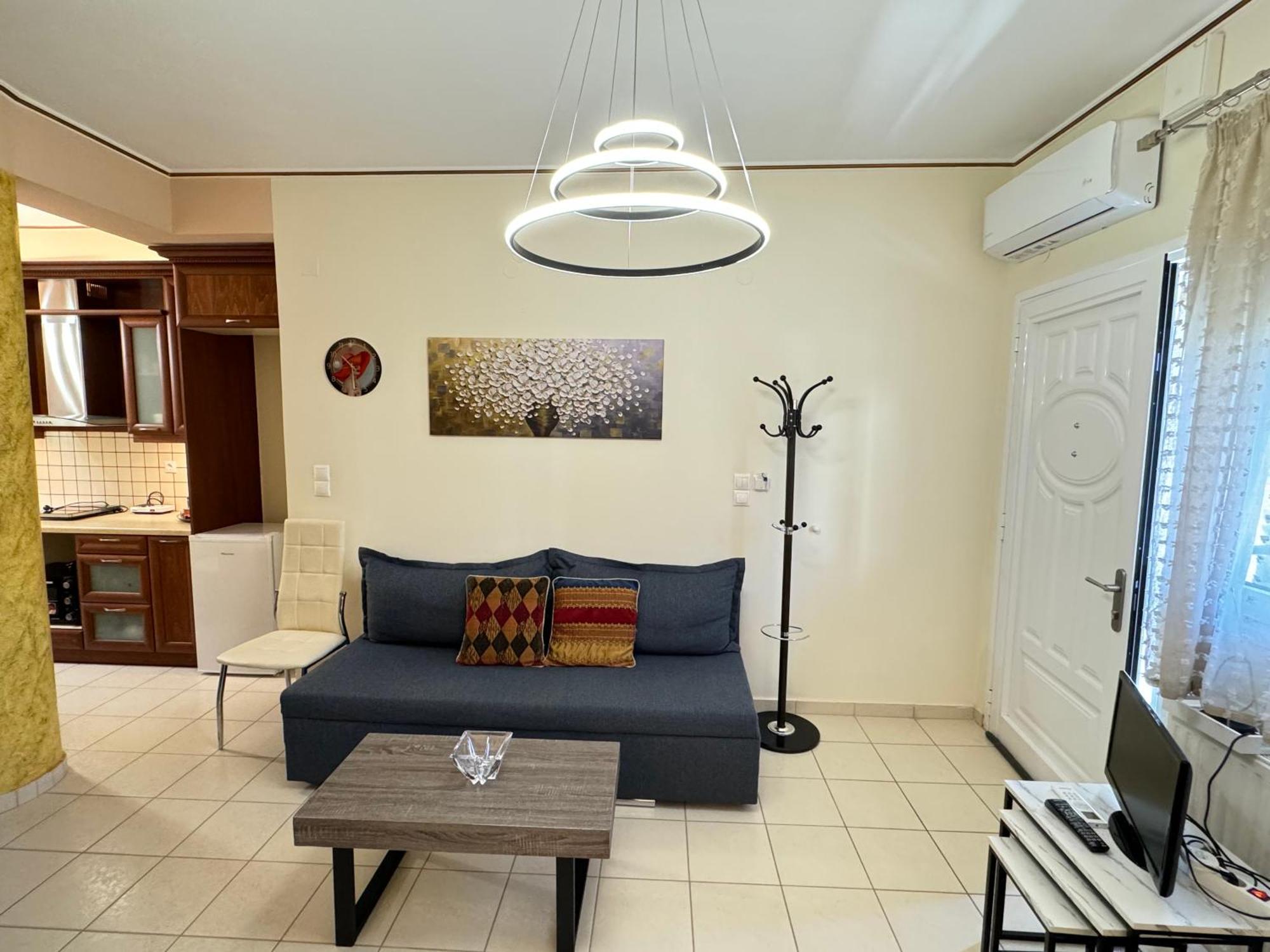Petit House Under The Rocks Apartment Kalampáka Ngoại thất bức ảnh